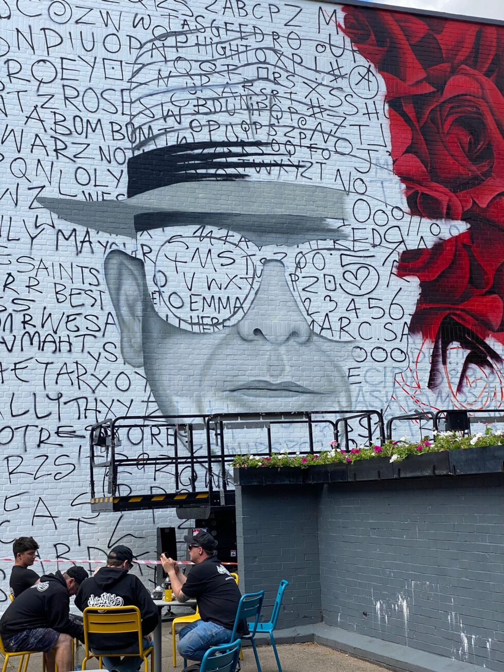 ELTON JOHN Murial